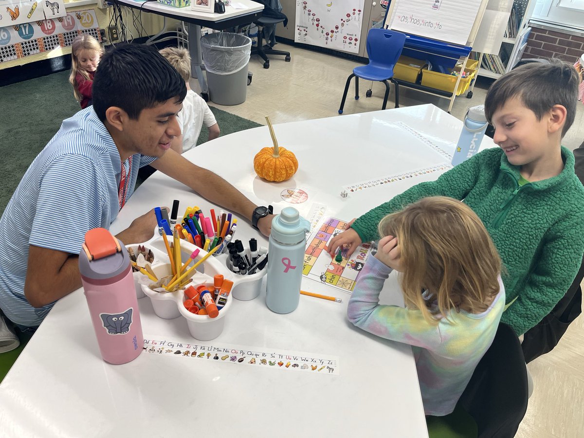 Mineola UFSD tweet media