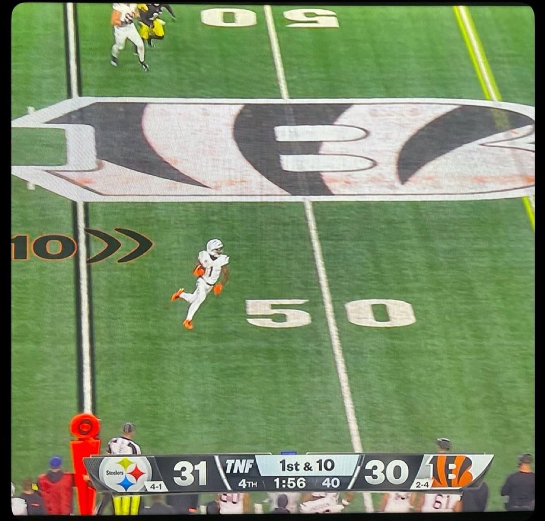 Our opponent’s WR1 against the most expensive defense in the league with the game on the line… on his 23rd target btw. 

Disgusting display of incompetence last night.