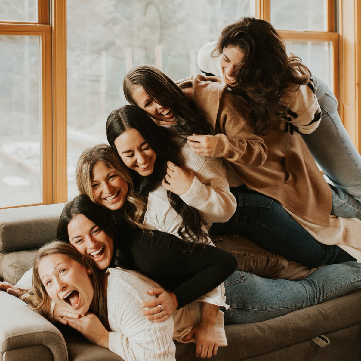 StphaniePerigny's tweet photo. Le genre de personnes que tu veux dans ta vie💫  #famille #amies #filles #pourtoi https://t.co/U7eCuZtRwG