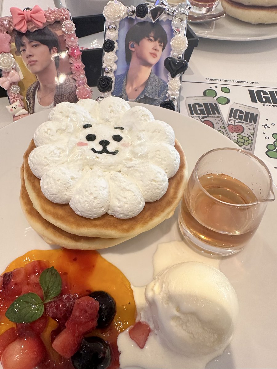 渋谷スイーツパラダイス初めて行った BT21とコラボ中 ジンくんが