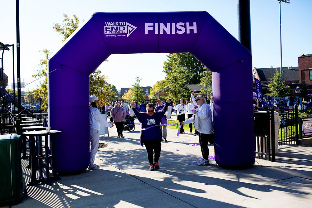 AlzKYIN's tweet image. Get excited for the #WalkToEndAlz Louisville, the largest of our 12 walks. The goal is to raise $640,000 to advance local care, research &amp;amp; support. Join us! 
💜 Register: act.alz.org/Louisville
💜 1:30 p.m., Sun., Oct. 19
💜 Lynn Family Stadium, 350 Adams St., 40206