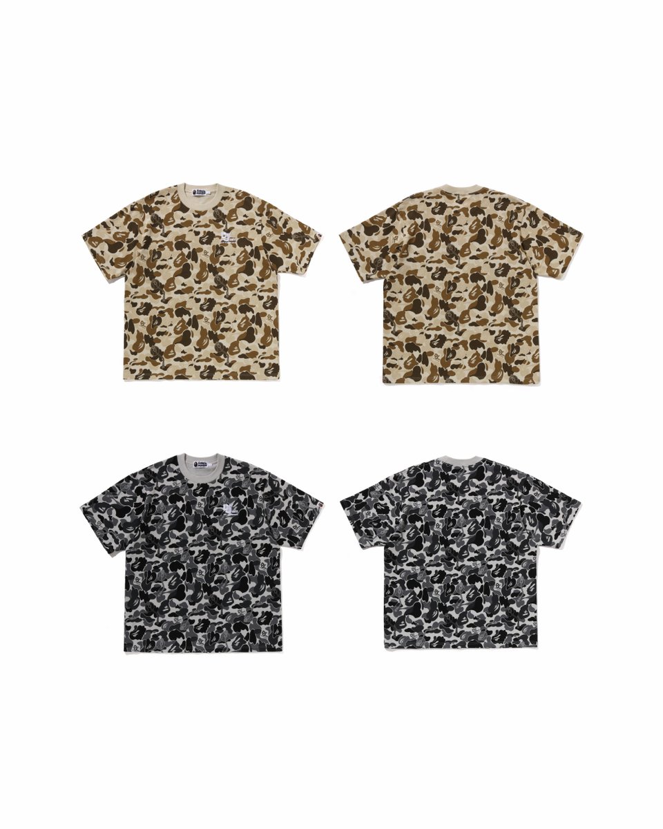 BAPEOFFICIAL's tweet photo. BAPE®︎ x Def Jam 

BAPE® and Def Jam Enterprise unite for a bold collection featuring a Shark Full Zip Hoodie, College Logo Tees, All-Over Print Tees, and SKULL STAs, a popular BAPE® sneaker model that was revived exclusively for this collaboration. 

Dropping Oct 18 at BAPE STORE® and https://t.co/IBXRBlilL2. 

#BAPExDEFJAM #BAPE #ABATHINGAPE