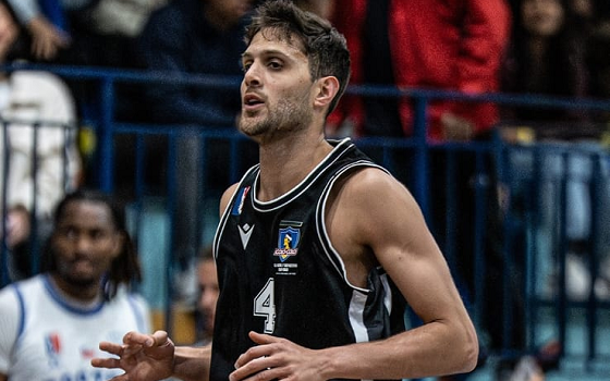 Basquet Caliente (@basquetcaliente) on Twitter photo 🏀 NUEVA CAÍDA
Colo Colo no pudo recuperarse y cayó como local ante Universidad Católica. Diego García finalizó con siete puntos y diez rebotes.
✍️ <a href="/44gonchi/">Gonchi Costa</a>
📝 basquetcaliente.com/nueva-caida-2/ 🏀 NUEVA CAÍDA
Colo Colo no pudo recuperarse y cayó como local ante Universidad Católica. Diego García finalizó con siete puntos y diez rebotes.
✍️ <a href="/44gonchi/">Gonchi Costa</a>
📝 basquetcaliente.com/nueva-caida-2/