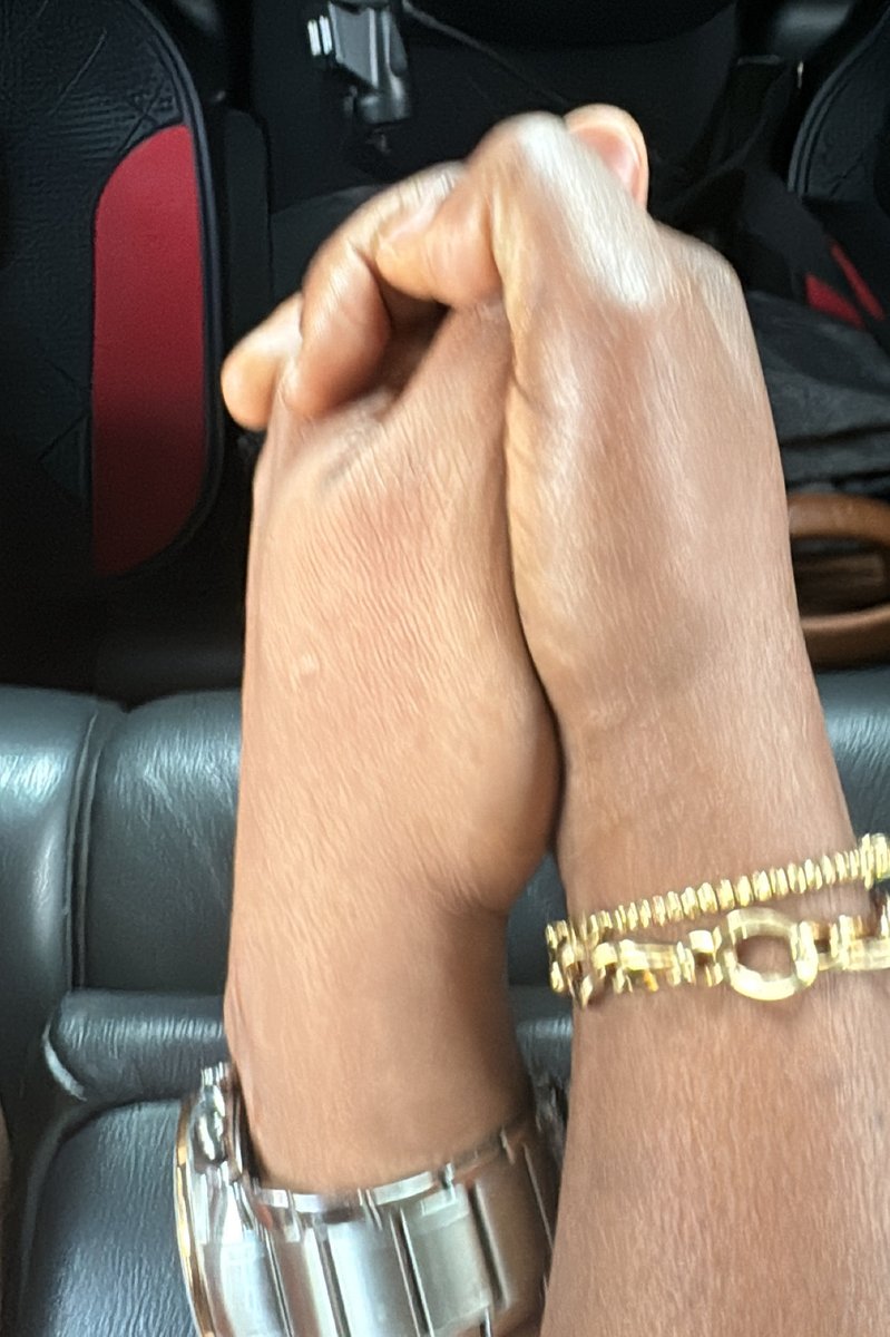 olanikemi's tweet image. I am grateful that after 24 years since we started having kids and working really hard for their future. And over 15 years of back and forth long distance relationship. We decided to spent 6 weeks together alone in a regular hotel room and it proved how much we are still so much…