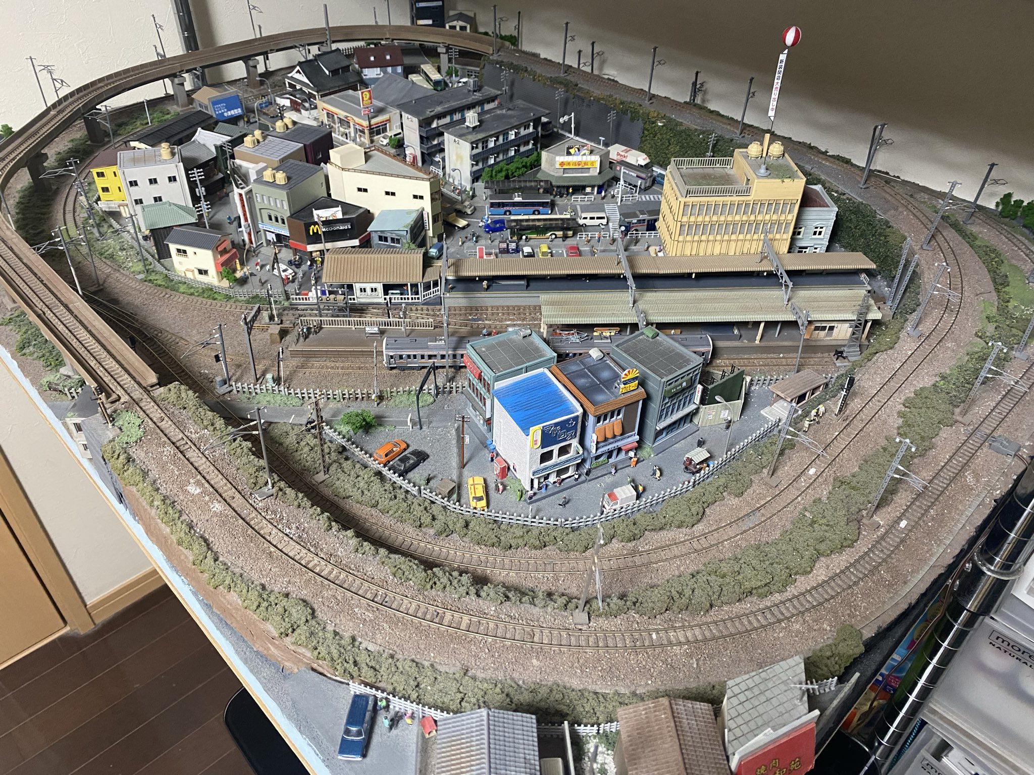 ジオラマ Japanese diorama: autumn foliage miniature in Z-gauge! - YouTube