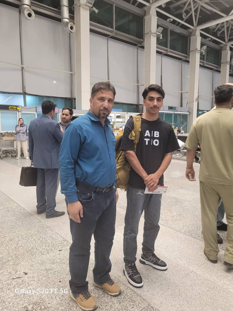 shokrollahi_ir's tweet photo. خبر ​حضور غرورآفرین تنها عضو تیم ملی شترسواری ایران "آیین جهانگیری" فرزند #قلعه_گنج به کشور امارات جهت ارتقاء سطح فنی موجب مسرت و خوشحالی مردم حوزه انتخابیه شد.
در تاریخ ثبت خواهد شد که این افتخار بزرگ برای اولین بار در ورزش کشور توسط ورزشکاری از شهرستان قلعه گنج رقم خورده است. https://t.co/KosW6WLOmA