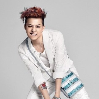 We are falling behind on MAMA voting on Ment app!!

#10. G-Dragon 🔻
#21. Daesung 🔻

Please keep voting!!