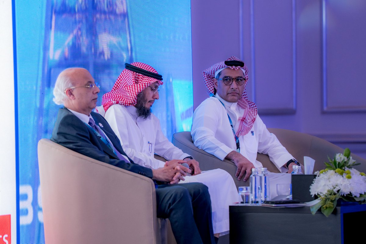 Closing the Best of EASL – HCC Focus,
 Dr. Sherrie Bhoorie walks us through the latest
 Hepatocellular Carcinoma Guidelines,
translating evidence into real-world clinical practice.
With continued moderation by:
 Dr. Ashraf Omar, Dr. Ahmad Aleid &amp; Dr. Jawad Khamis
#SLM2025