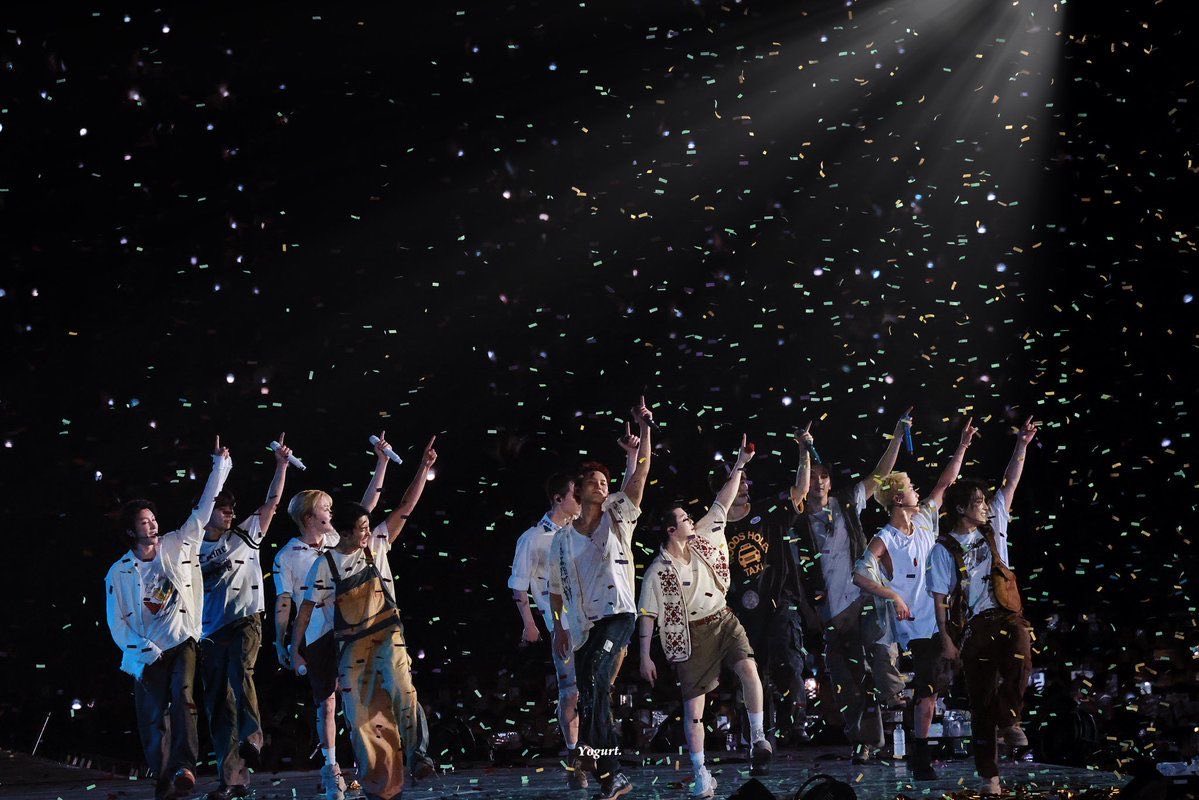 #2025MAMAVOTE #SEVENTEEN

오로지 우리만을 위해 달려온 이들에게 
한 번 더 기적같은 선물을 안겨주고 싶습니다