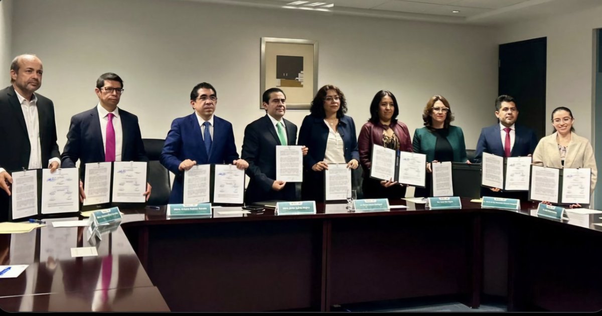 Fer_Borjon's tweet image. Calladamente el IFT se ha extinguido y de la misma forma nace la CRT #Telecomunicaciones