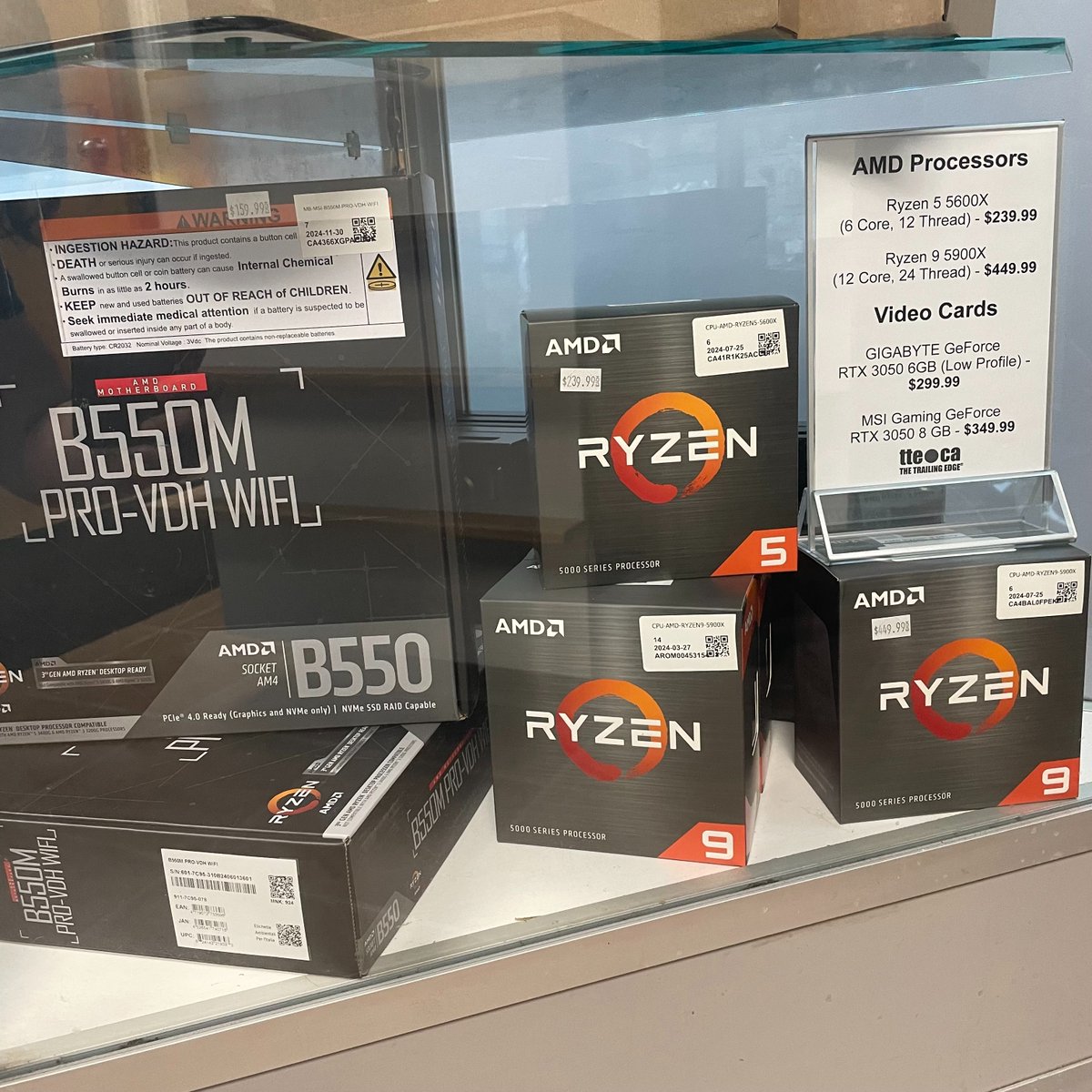 tte_ca's tweet photo. Looking for a new processor or video card? Please call 613-860-2001 or stop by at The Trailing Edge. 🎶 Just ask, we can help! 🎶 #TTE #TheTrailingEdge #ComputerStoresOttawa #ComputerUpgrades https://t.co/seyqui4xaF
