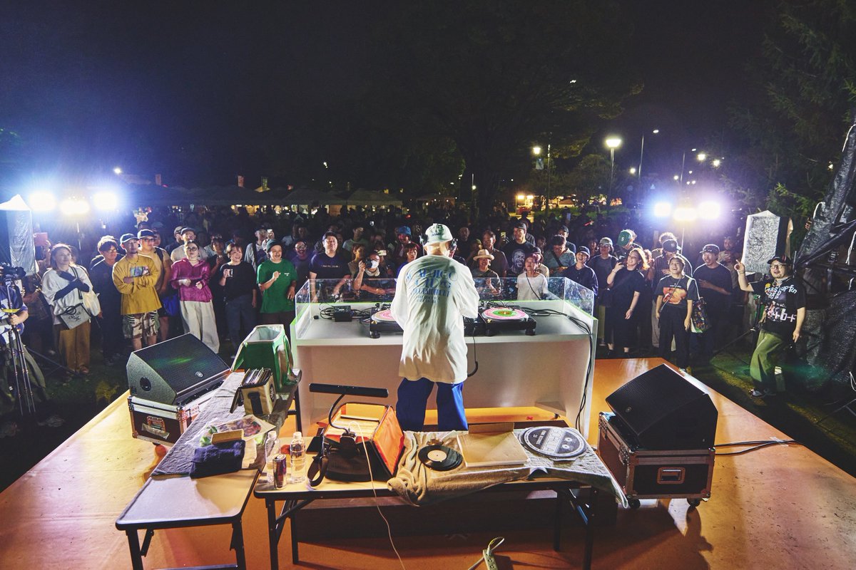 afromance's tweet image. TOSU NESTIVAL、大盛況で終了しました！

九州のハブ、鳥栖の可能性を引き出す試み。

巨大な鳥の巣を中心に、音楽、スポーツ、食や雑貨など、4日間でのべ100店舗以上！

夜の一体感も最高で、自分の地元にも欲しい…！

参加頂いた方、関係者の皆さま、本当にありがとうございました！
#tosunestival