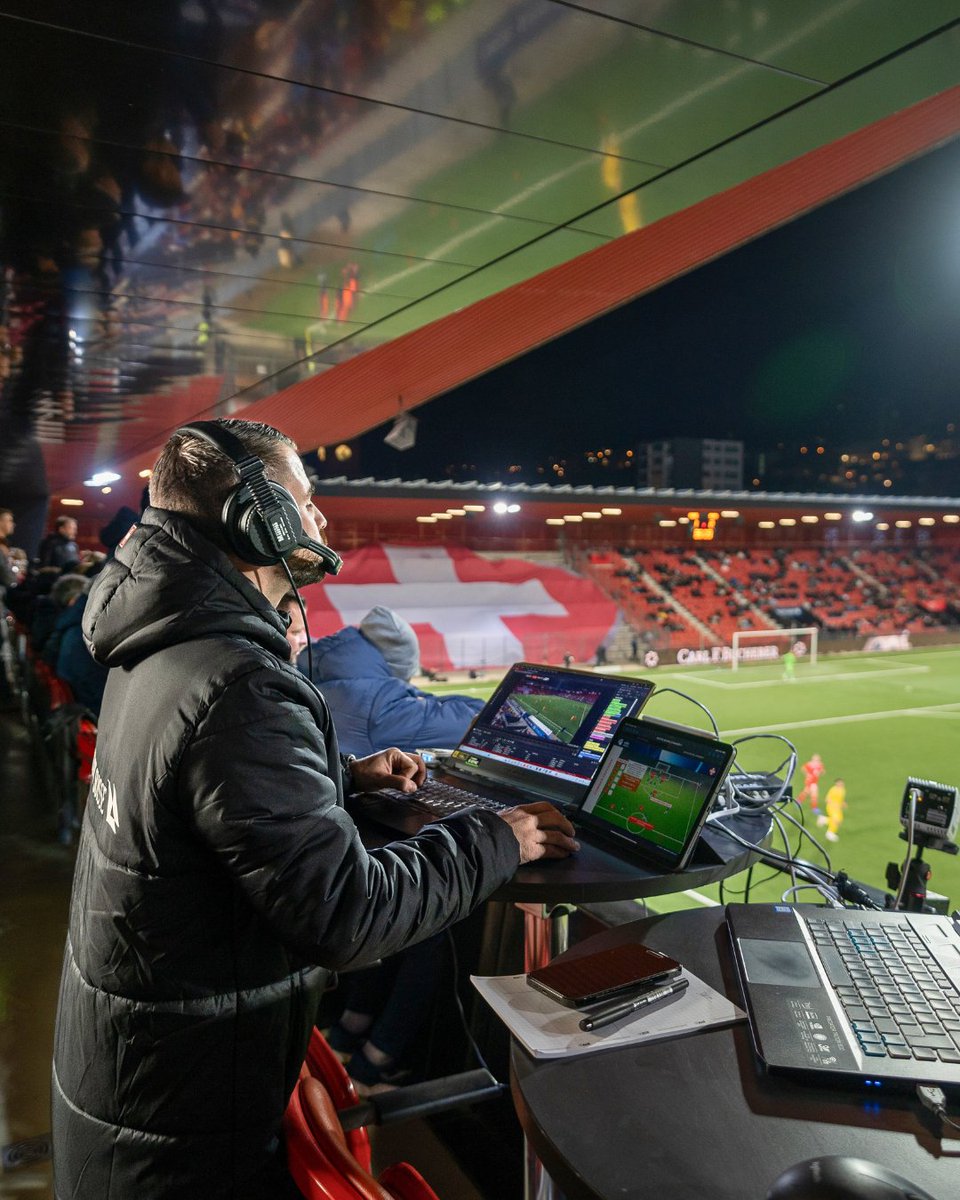 dartfish's tweet image. 🎥 Slow down plays, underline what matters, and visualize every key moment — live.

Because great teams don’t just play, they analyze, adapt, and dominate. 💪

⚽ With Dartfish solution for Football, your insights turn into action faster than ever.

#Dartfish #Football…