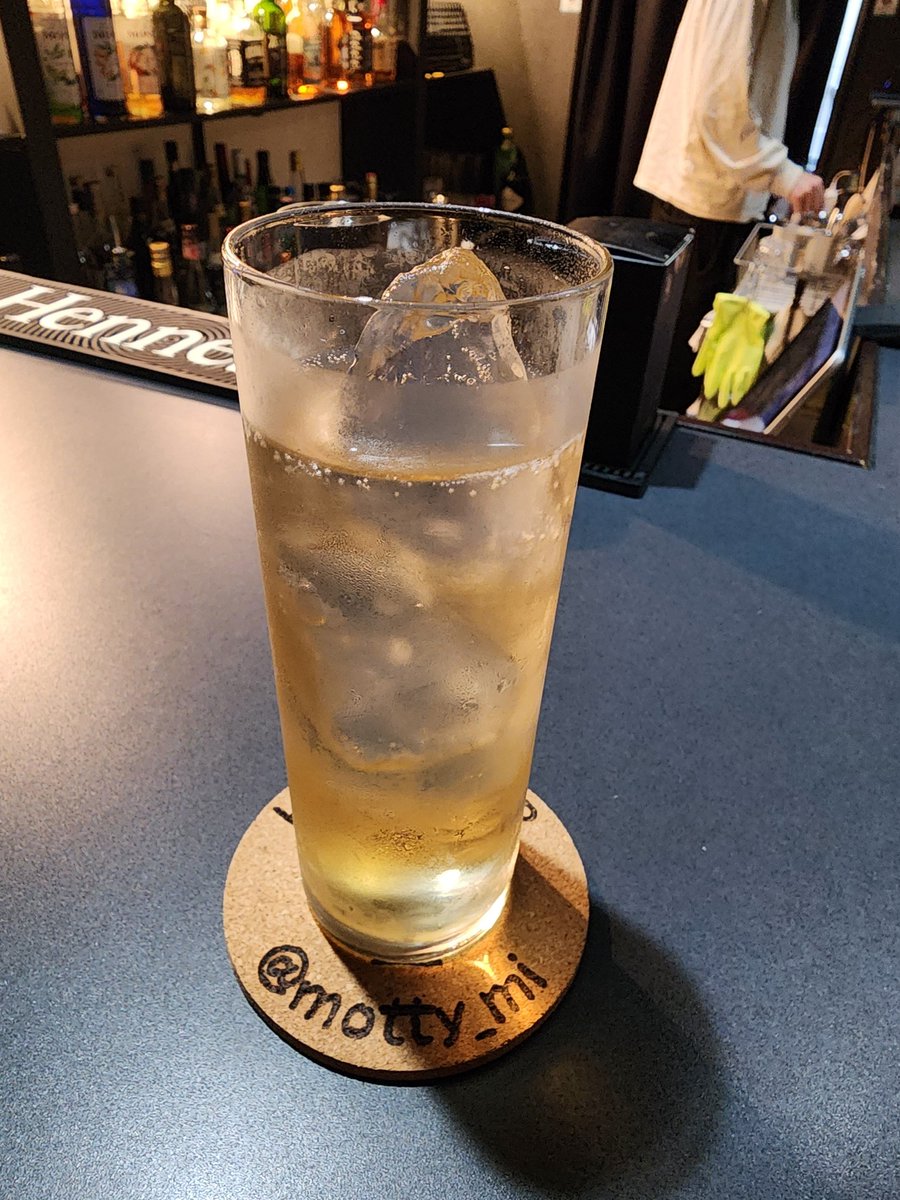 motty_mi's tweet photo. 久しぶりにハックバーにきた
#HACKBAR #ハックバー https://t.co/WXUqL5mx7P