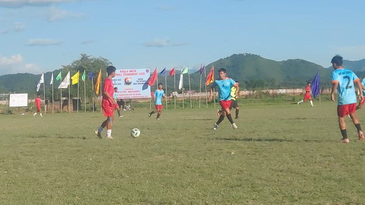 tiger69bn's tweet photo. Spirit high on Day 4️⃣ of the #KheloIndia Football Tournament 2025 at Malom, Imphal — organised by 69 Bn #CRPF & YDC Malom under #MNSector.
Young players lit the field with passion, teamwork & discipline! ⚽🔥
#SportsForYouth #FitIndia #Manipur https://t.co/vsQpidMb3o
