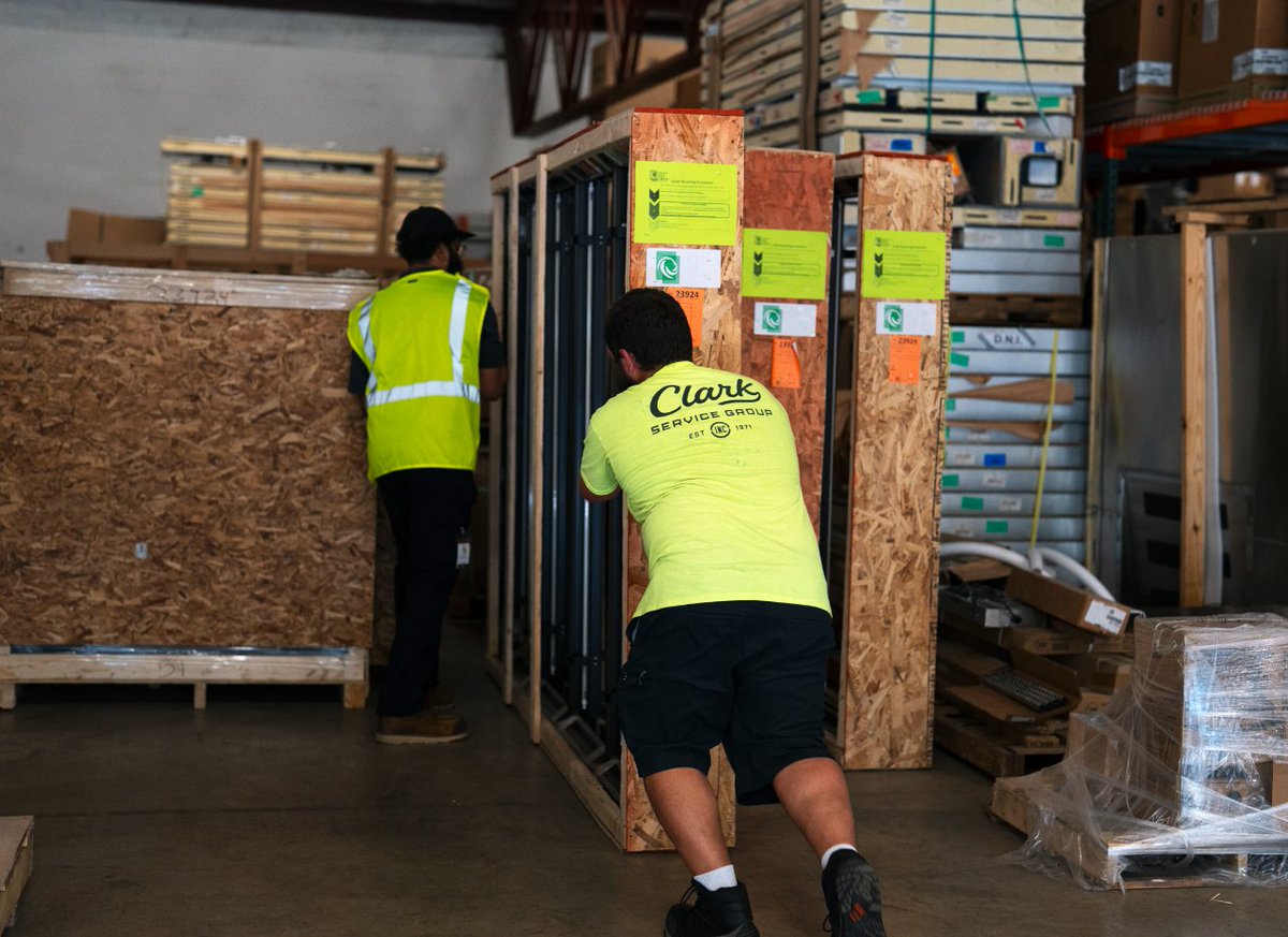 In an industry where timing and accuracy matter, our warehouse professionals are the steady hands that make great service possible! 🤝

#ClarkServiceGroup #OperationsExcellence #WarehouseManagement #FoodserviceIndustry #SupplyChain