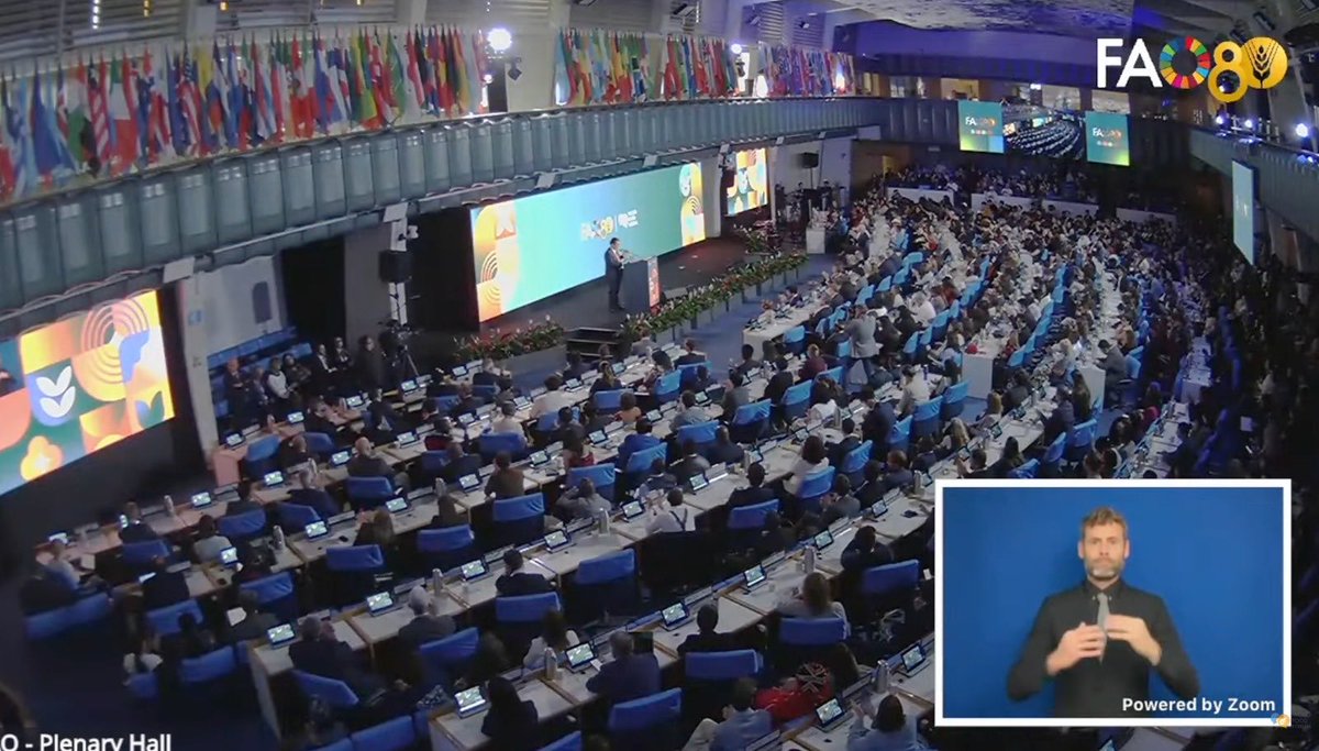 🤝 “Solo trabajando #ManodeLaMano, valorando lo propio y aprendiendo unos de otros, podremos transformar los sistemas agroalimentarios y garantizar un futuro sin hambre.”
—<a href="/FAODG/">FAO Director-General QU Dongyu</a> 

#HandInHand