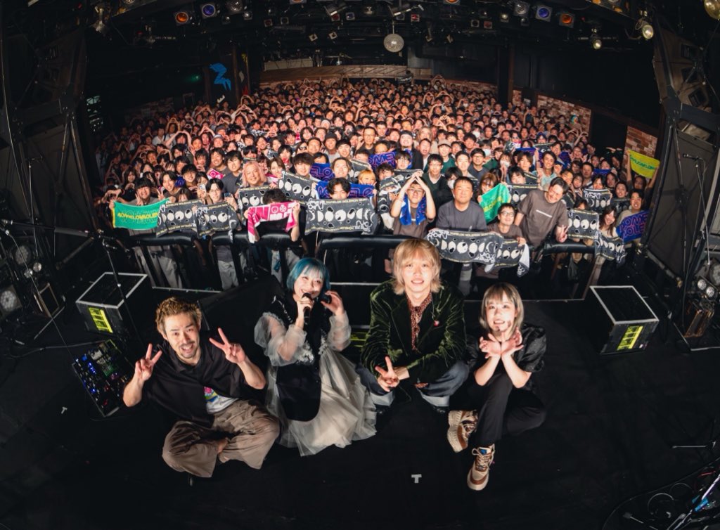 _M_panda's tweet photo. 名古屋　ありがとう！
かけがえのない時間だった
出会えてよかった♡

NEXT ▶︎ 東京10.24 🗼ツアー最終日🗼

#ノーメロ_SUPERMOON
↑ネタバレ注意！！ https://t.co/WunDy8iLZc