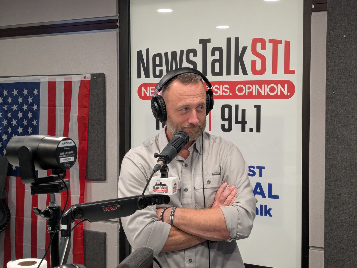 NewstalkSTL's tweet photo. We absolutely love what @DFOB_HQ does to help vets with mobility issues and PTSD. Check out Exec. Dir. Bryan Pieschel's interview with @SpeakerTimJones and @chris_arps to find out more about their Sip and Savor Event coming up on November 9th.

https://t.co/f4zjJnru95 https://t.co/6ihC210aaA
