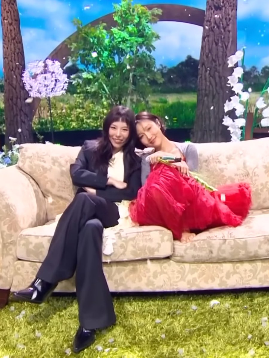 媽木cp就是負責把離別分手歌唱成HE大結局
想想日月也是把Promise U唱得像是婚禮現場？