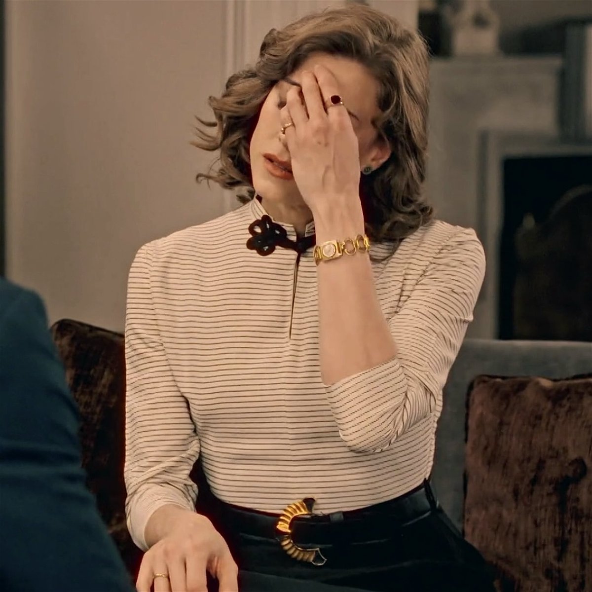 marta se toca la cara (@manerademarta) on Twitter photo 