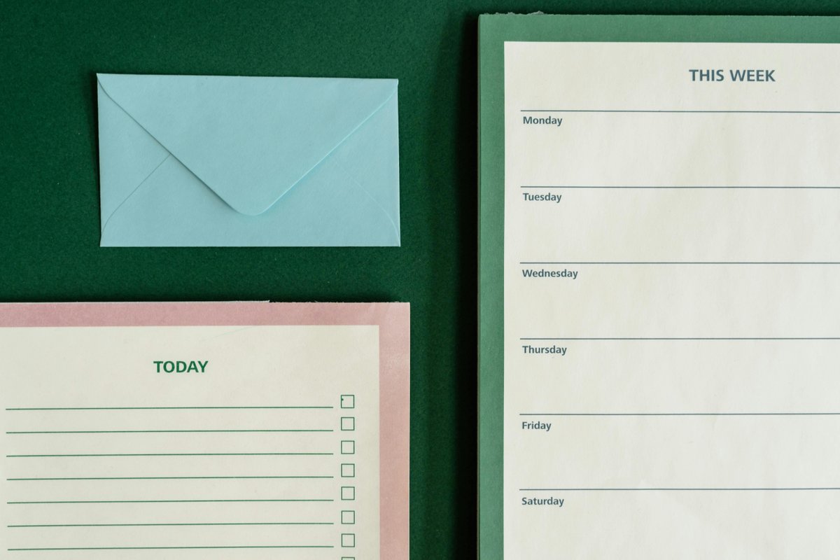 Calling all entry-level professionals! Learn to create SMARTER goals for career success: ow.ly/U6q250X5XWy