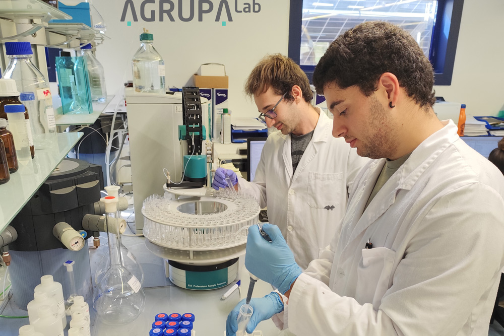 - <a href="/AclimaEuskadi/">Aclima</a> facilita la inserción #laboral en el sector #medioambiental de diez personas #jóvenes con el programa de prácticas #YoungGreenJobs 
tinyurl.com/8ubakzja