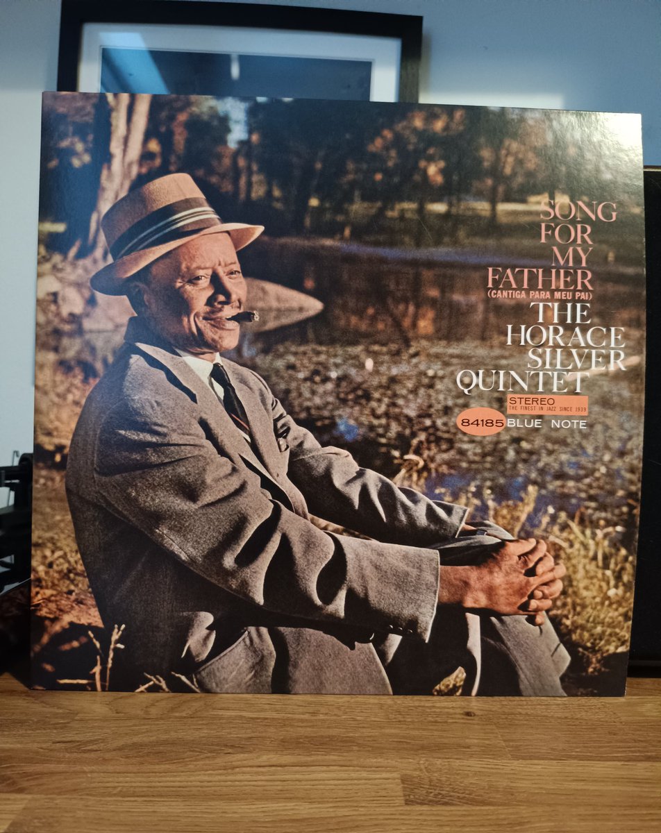 #BoringVinylWanker returns with a stone cold Blue Note classic. Pianist Horace Silver with possibly his finest work. A strong line up including Joe Henderson on tenor and the criminally under-recorded Carmell Jones on trumpet.