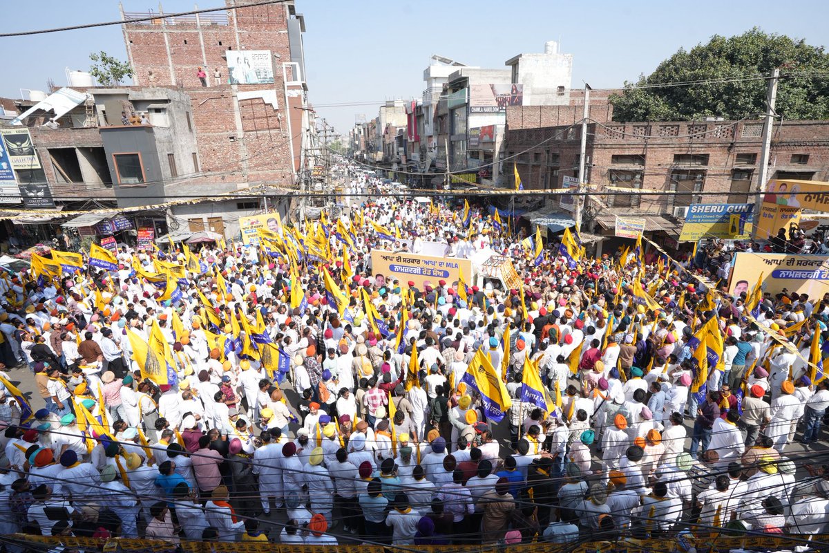 msisodia's tweet image. आज तरन तारन की जनता के ऐतिहासिक जनसैलाब ने साबित कर दिया कि पंजाब के लोग भगवंत मान सरकार के काम से खुश हैं और उनका ‘आप’ पर भरोसा बरकरार है।

मुख्यमंत्री @BhagwantMann जी के साथ तरन तारन के उम्मीदवार @Harmeet_aap जी के नामांकन रोड शो में जनता का जोश भगवंत मान सरकार के 3.5 साल के…