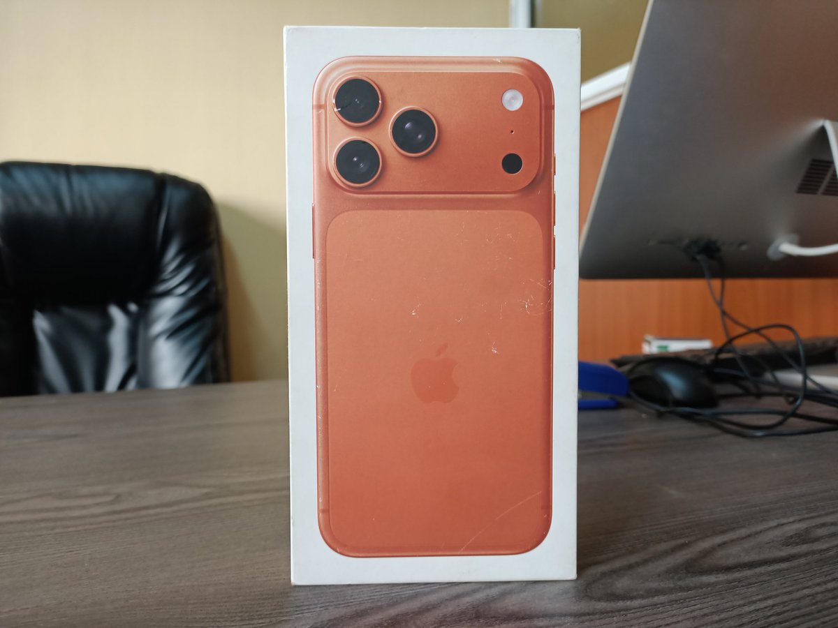 phabletskenya's tweet photo. iPhone 17 Pro Max price drop.

512GB@Ksh.245,000 (eSIM)
256GB@Ksh.207,500 (eSIM)

512GB@Ksh.265,000 (Nano + eSIM)
256GB@Ksh.225,000 (Nano + eSIM).
🤙🏿 Kiptoo on 0715406099 to order. https://t.co/NpZ9C3n3rO