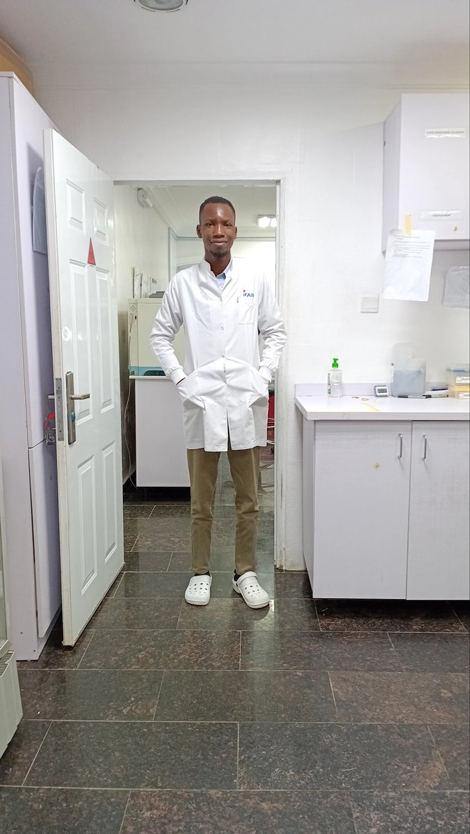 Austine_bright1's tweet photo. @SirJarus, @AskMichaelTaiwo, @olorunwababs
1. The journey  of strength  and  resilience, I would say.
I lost my dad, who was  my sole financial support at age  14 . 
It seems  my dream  has fallen  apart as I  literally  do not know  how  I would  progress with my academics... https://t.co/PJSMmyIFJy