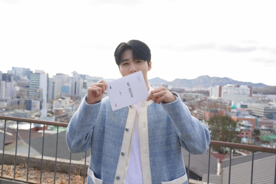SJH_JPFC's tweet photo. [seojihoon_official訳]
#서지훈

「マイ・ユース」今夜10時、最終回➿

ロマンチックなキム・ソクジュと最後まで一緒に💟
本放送お見逃しなく!!

🔜 JTBCドラマ「マイ・ユース」10月17日（金）夜10時 最終回放送

-

#마이유스 #JTBC #キム・ソクジュ #ドラマ  #seojihun

https://t.co/M22Xx8H3l4 https://t.co/v1lUeouv8f
