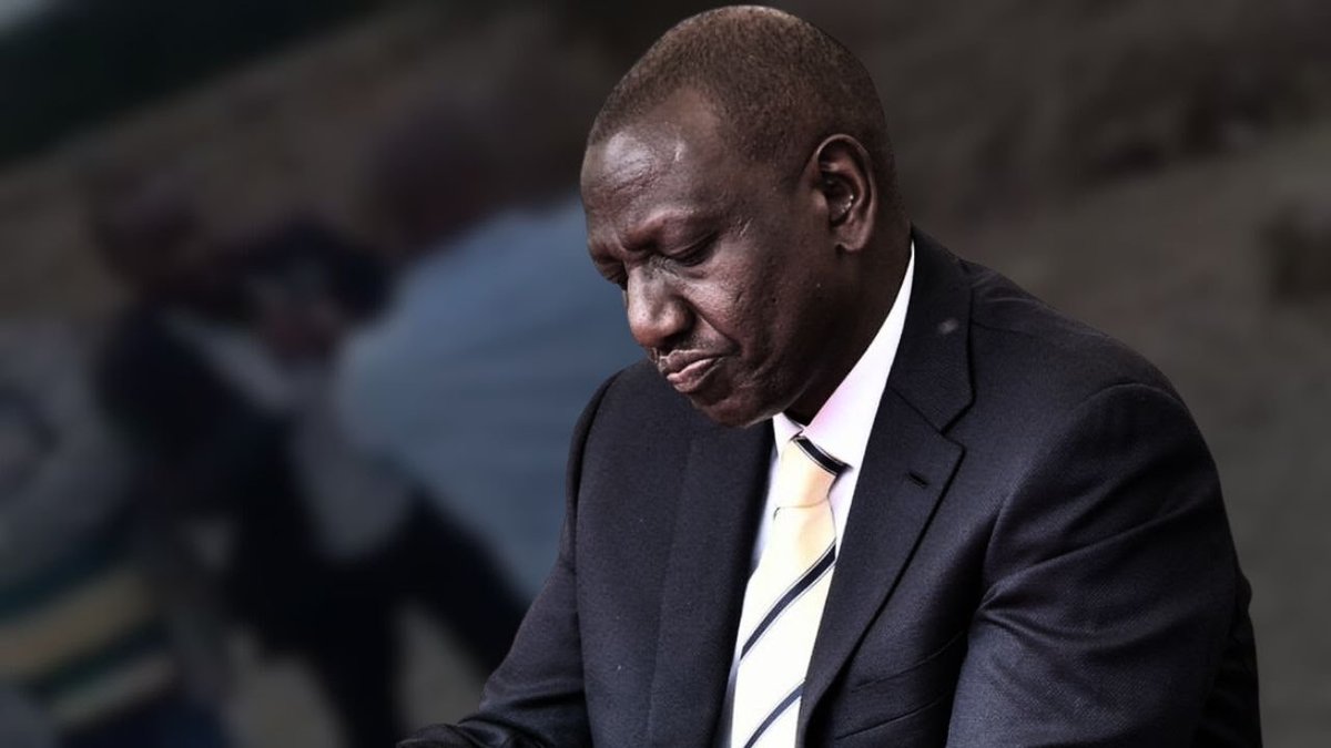 C_NyaKundiH's tweet photo. President Ruto should just delete the “KSh 20 million fine” part and leave the prison bit because that’s what he really wants.

He’s destroyed the economy so badly that no one even has that kind of money.

At least be honest, Mr. President  jail is cheaper than your promises. 😏

#RejectCyberCrimeLaw #FreeSpeechKE