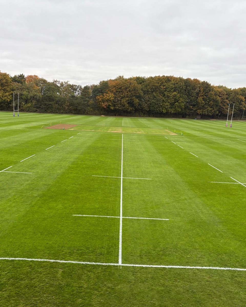 BowcomLineMark's tweet image. #BrilliantLines at @BGSBristol thanks to Bowcom line marking products 😍👌🏻🏉

The rugby pitch was marked using Bowcom Quantum line marking paint for their game this weekend vs Pate&apos;s Grammar School

📲 bowcom.com 

📸 Ash, Groundsman at Bristol Grammar School
