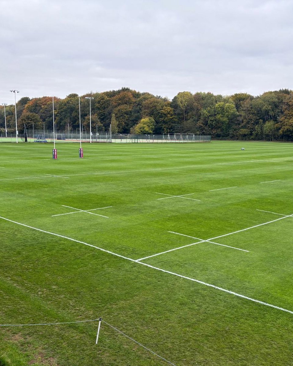 BowcomLineMark's tweet image. #BrilliantLines at @BGSBristol thanks to Bowcom line marking products 😍👌🏻🏉

The rugby pitch was marked using Bowcom Quantum line marking paint for their game this weekend vs Pate&apos;s Grammar School

📲 bowcom.com 

📸 Ash, Groundsman at Bristol Grammar School