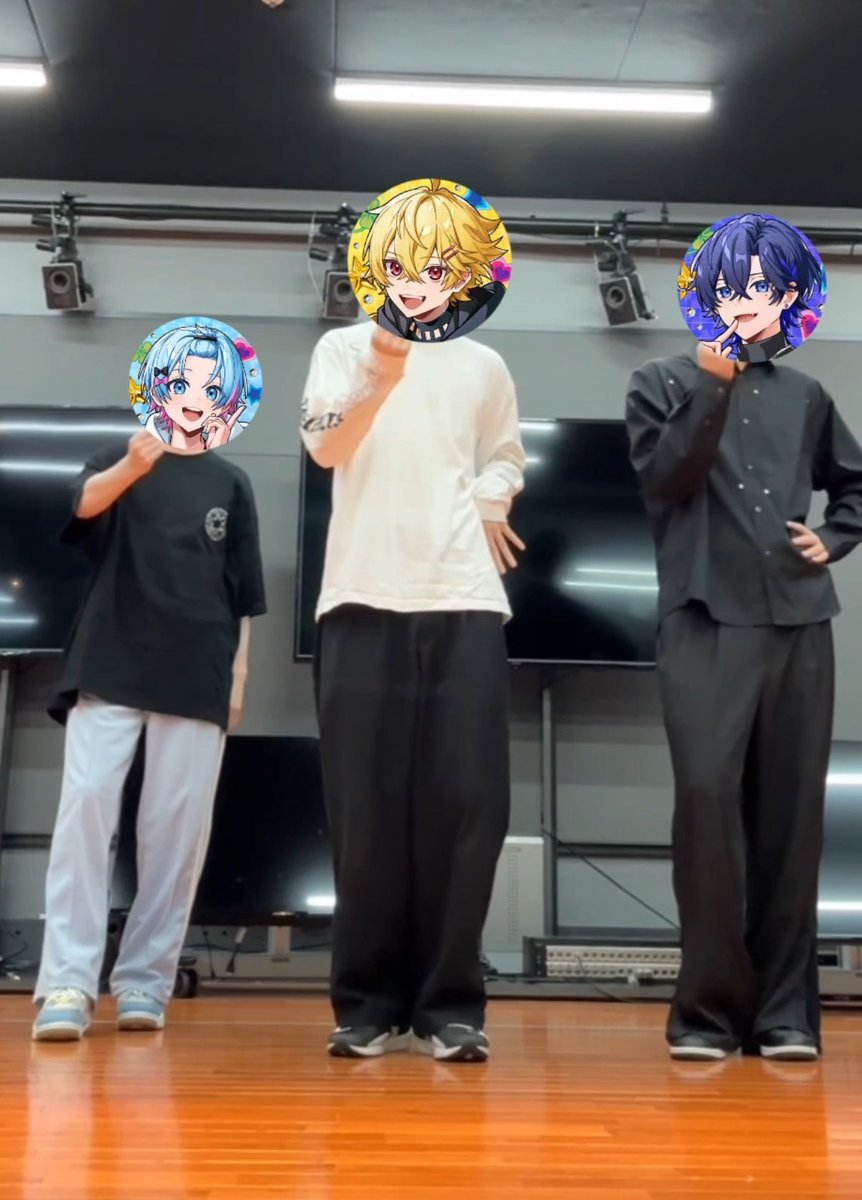 ◥◣ すにすて𝐬𝐡𝐨𝐫𝐭𝐬を
  　　　　公開しました📲📷 ◢◤

チェンソーさま最強‼️
チェンソーさま最強‼️

動画はこちら👟⬇️
youtube.com/shorts/PY52cOn…

チャンネル登録と
高評価コメント
よろしくお願いします！

#すにすて #新人歌い手グループ #STPR