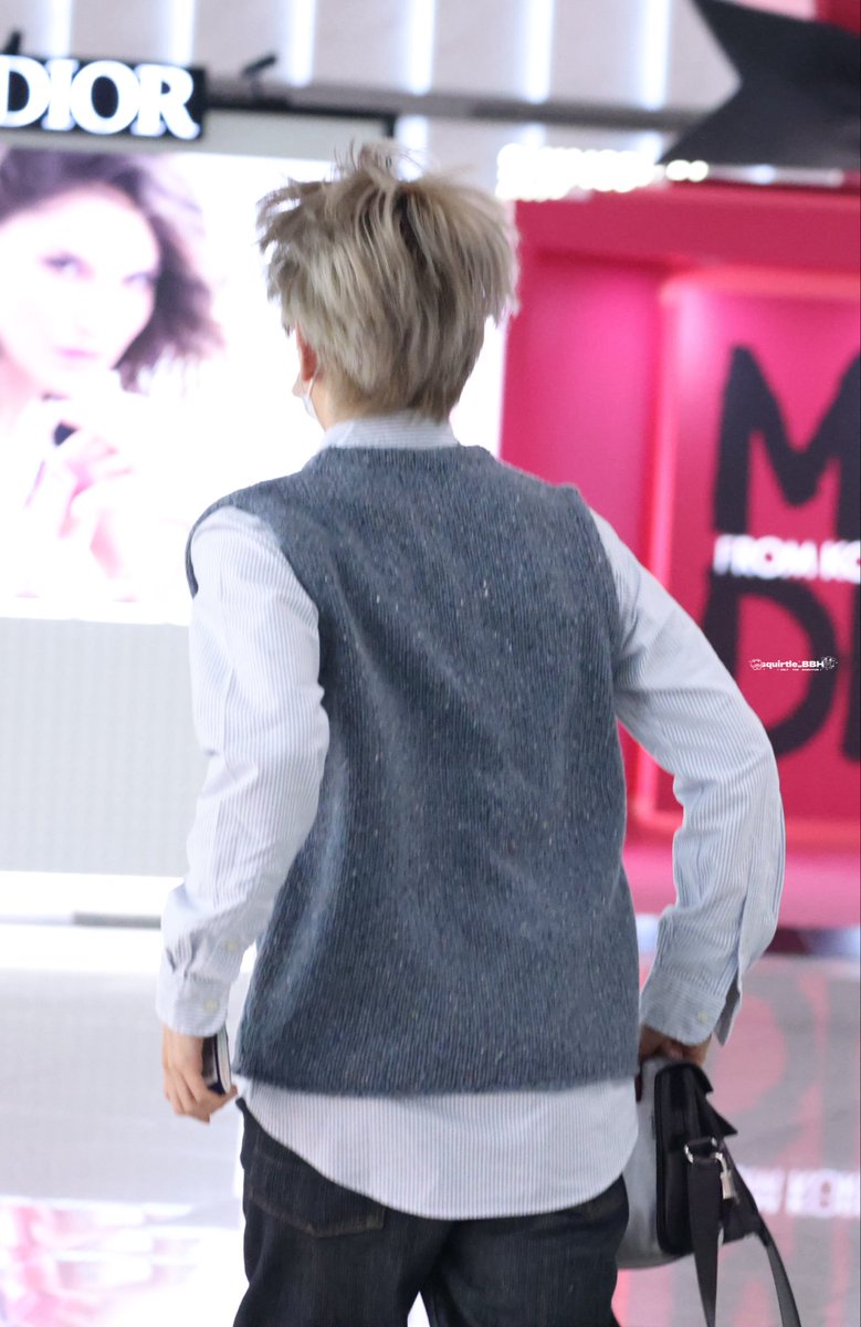 251017 ICN🛫
🏃🏼🏃🏼🏃🏼
#Baekhyun #백현 #伯贤 #ベッキョン
<a href="/B_hundred_Hyun/">Baekhyun_EXO</a> <a href="/BAEKHYUN_INB100/">BAEKHYUN_official</a>