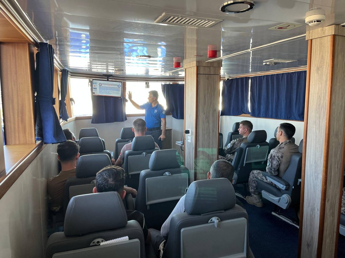 DenizPem's tweet photo. Koruma  Daire Başkanlığı tarafından planlanan Çanakkale Deniz Polisi Eğitim  Merkezi Müdürlüğümüz tarafından düzenlenen 2025/4. Dönem Kontrol Bot  (ARES) Eğitimi 22 Eylül - 3 Ekim 2025 tarihleri arasında  gerçekleştirilmiştir. https://t.co/CENKq2kDsH