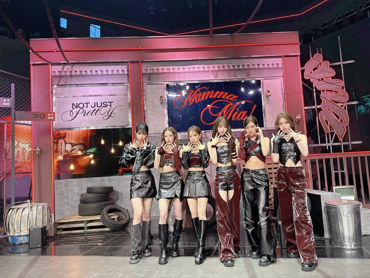 izna_offcl's tweet photo. [iznaPIC📷]

2025.10.17 KBS2 <뮤직뱅크>

#izna #이즈나
#NotJustPretty #izna_NotJustPretty
#MammaMia #izna_MammaMia https://t.co/0t54idoCmw