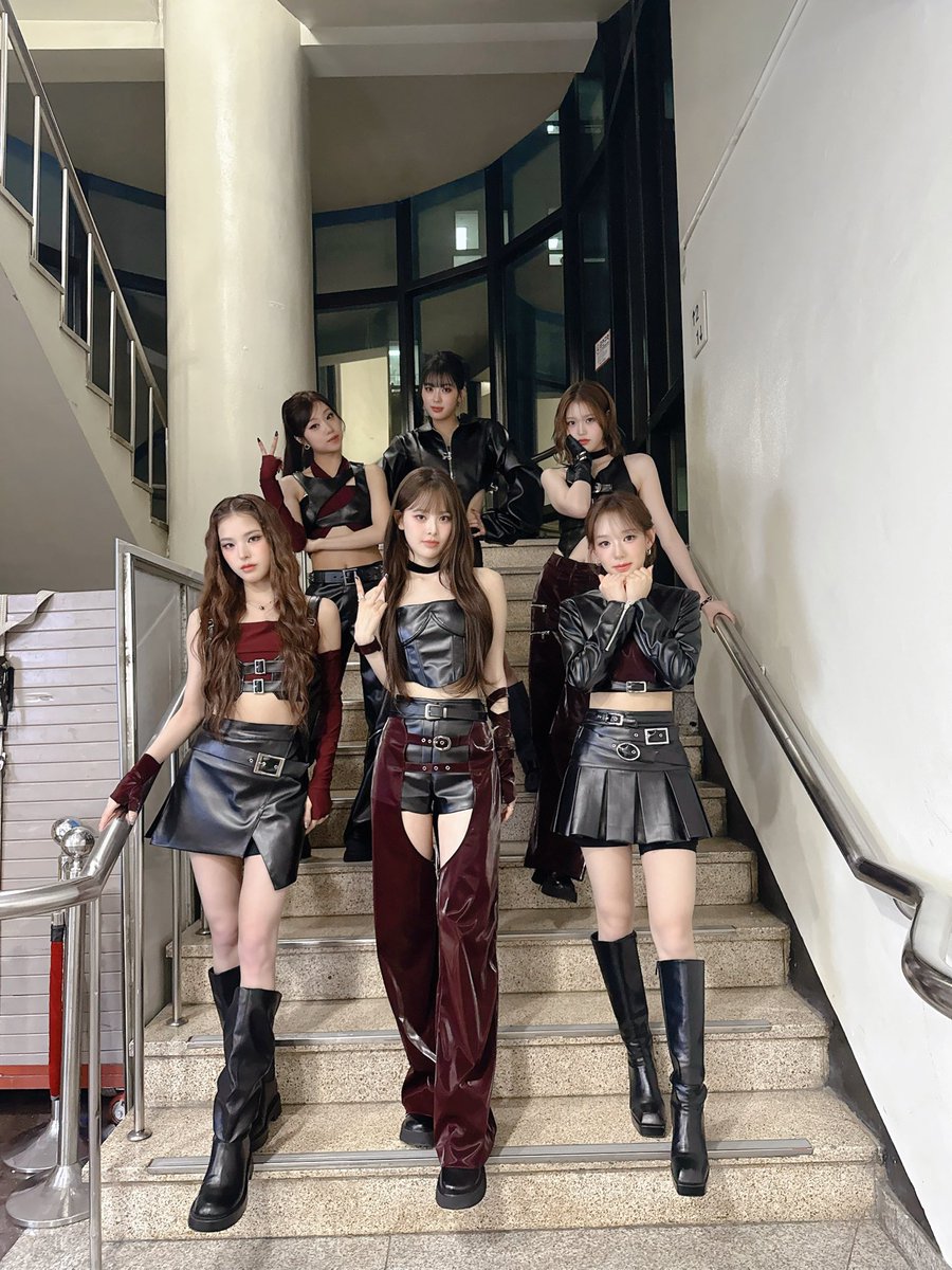 izna_offcl's tweet photo. [iznaPIC📷]

2025.10.17 KBS2 <뮤직뱅크>

#izna #이즈나
#NotJustPretty #izna_NotJustPretty
#MammaMia #izna_MammaMia https://t.co/0t54idoCmw