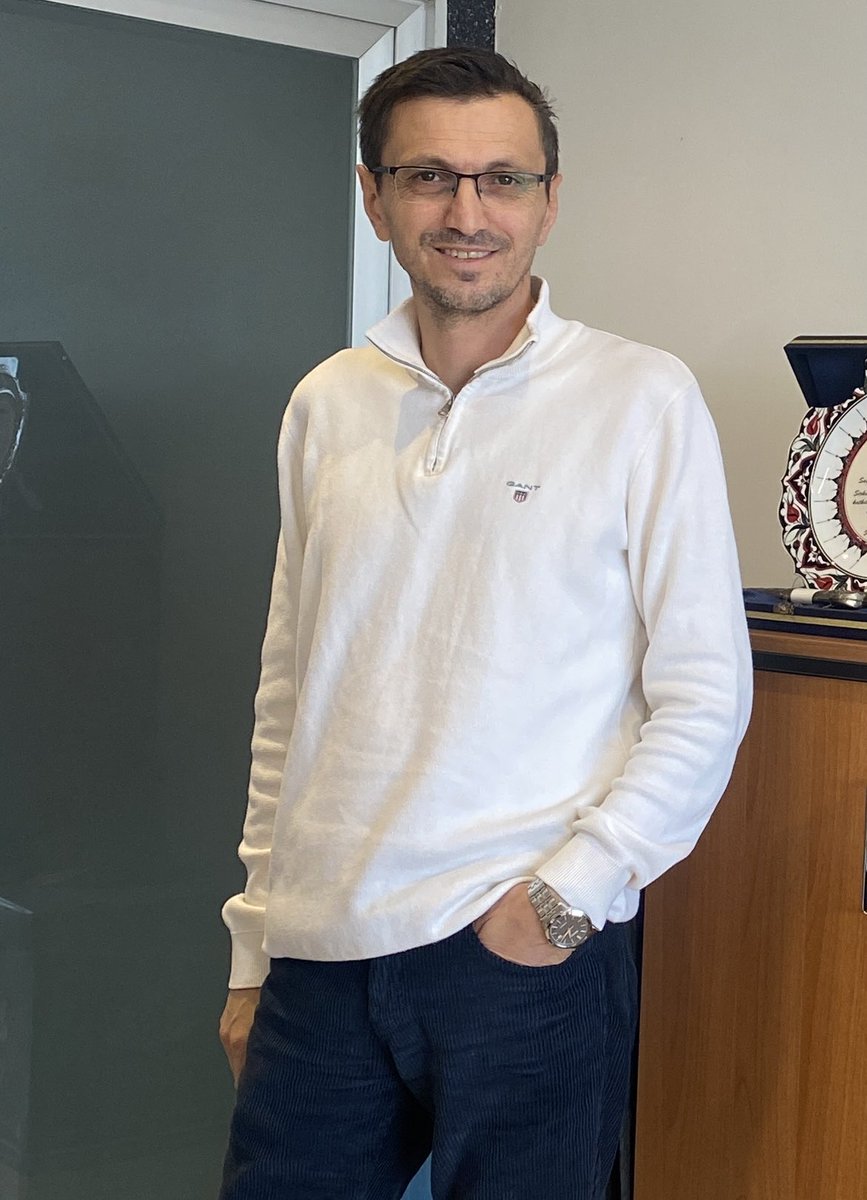 Hayırlı Cumalar 

Rabbim bu mübarek günde dualarımızı kabul eylesin, gönlümüze huzur, ömrümüze bereket nasip etsin.