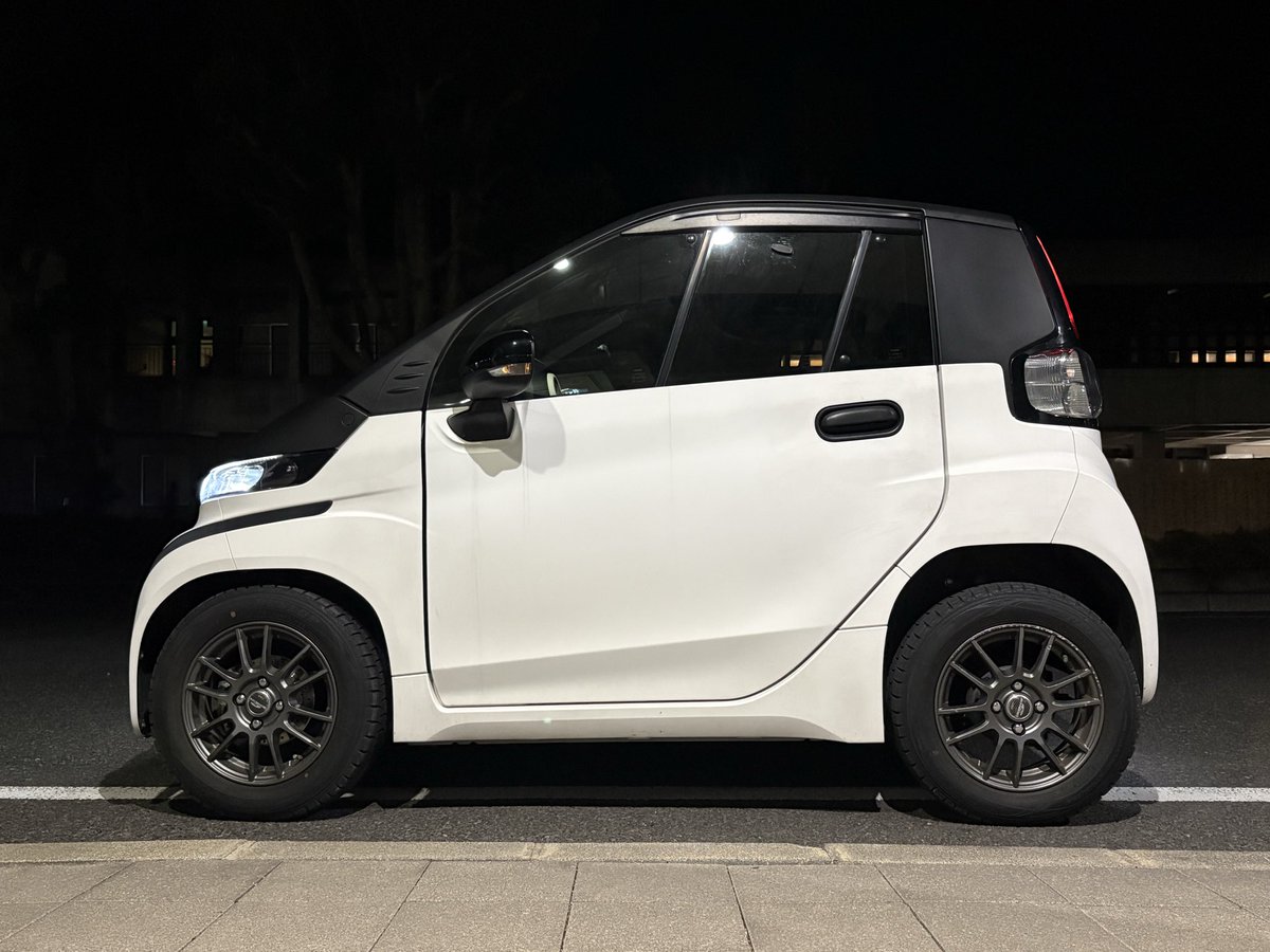 Genken_IZU's tweet photo. C+PODに175/65R14 入れてみました。
ぴょんぴょん跳ねなくなって扱い易くなった。
中が当たるのかな？と思ったけど大丈夫そう

この仕様でテストしてみます。

#CPOD
#シーポッド https://t.co/uyH1fQcN8j