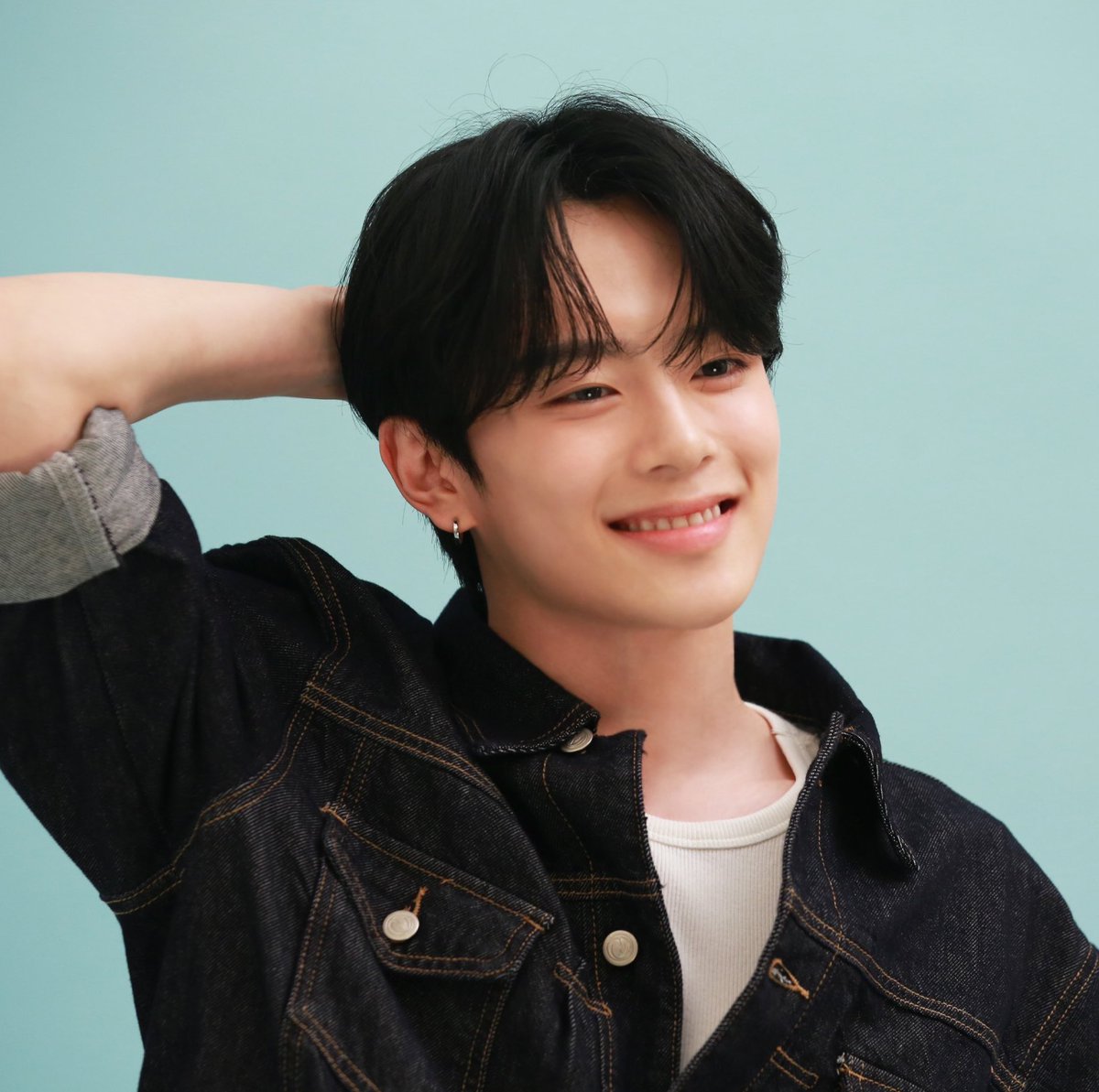 yoo__kkang's tweet photo. 사진 올라옴 미쳣어 #유강민 https://t.co/cqHhJBAM1P