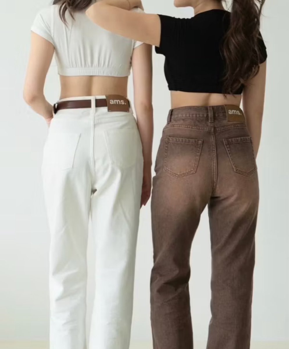 gasxx75's tweet image. ʕ•ᴥ•ʔ : ams.commune กางเกงยีนส์ทรงกระบอกสีขาว

size ; L
price ; 220฿

🗯️ สินค้าเป็นสินค้ามือสองอาจมีตำหนิบ้างเล็กน้อยขอคนรับได้นะคะ ไม่รับเปลี่ยนหรือคืนเงินนะคะ ขอบคุณค่า

#ส่งต่อเสื้อผ้า #โล๊ะตู้ #เสื้อผ้ามือสอง #ส่งต่อเสื้อผ้ามือสอง #ส่งต่อเสื้อผ้ามือ2