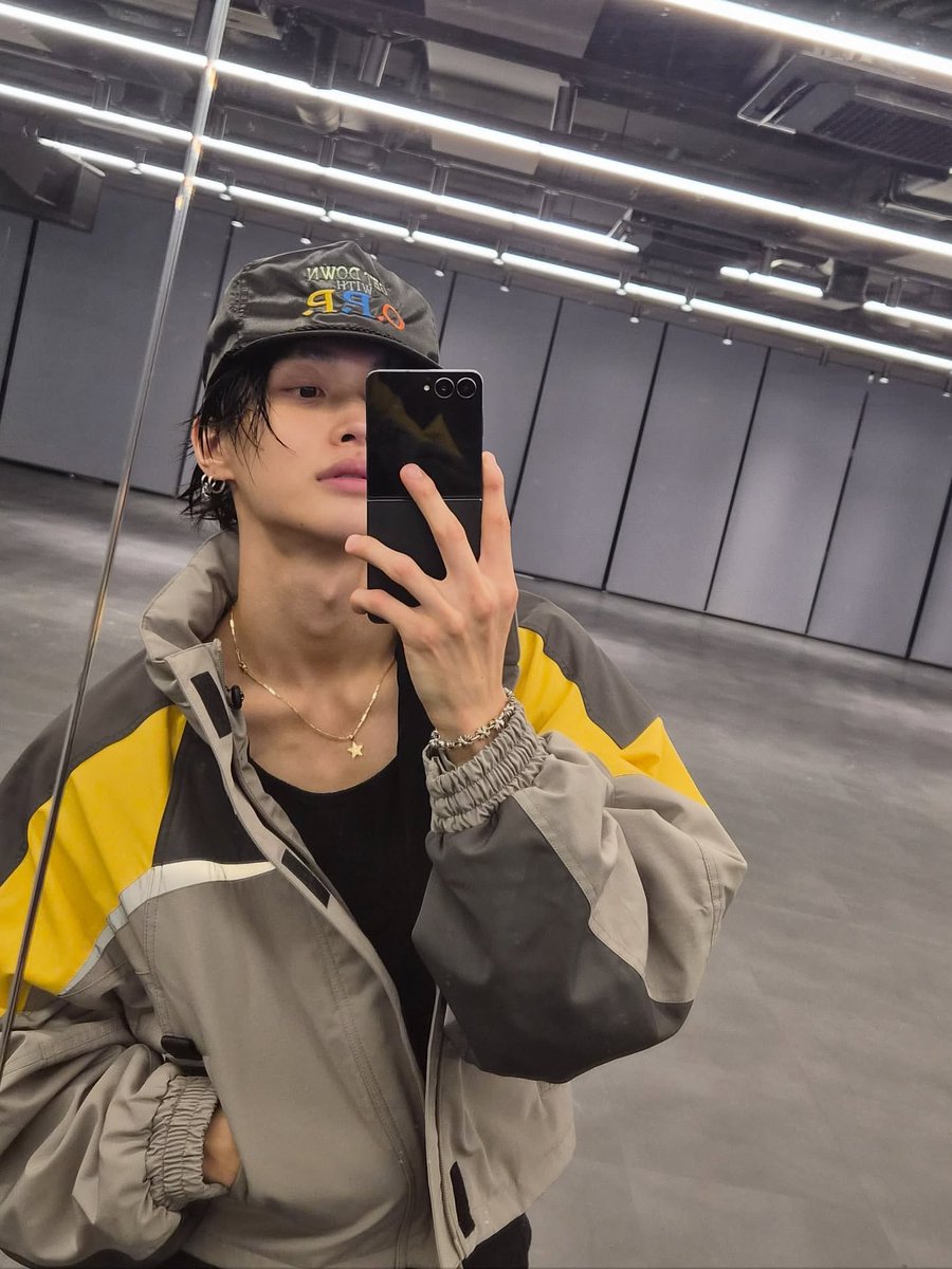 wonbin pics tweet media