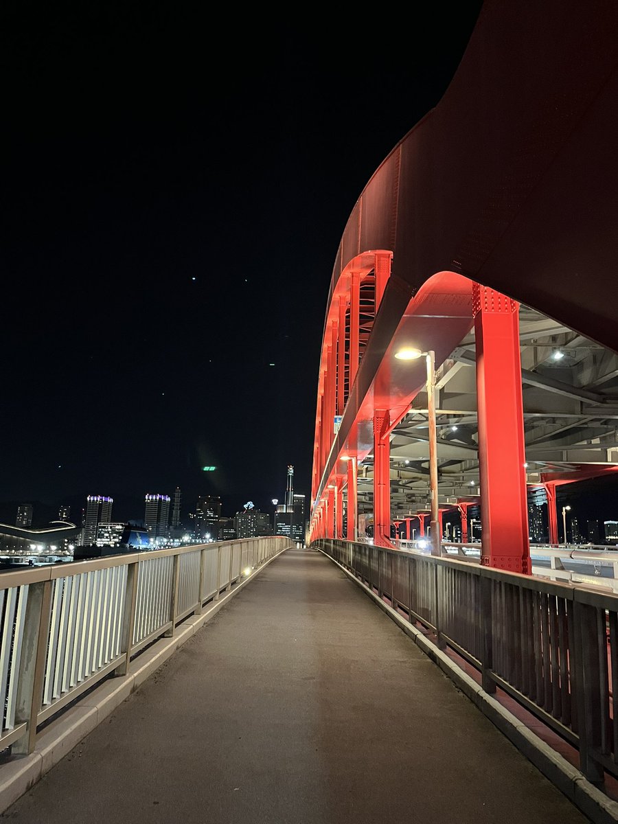 夢に見ていた　あの日の影に