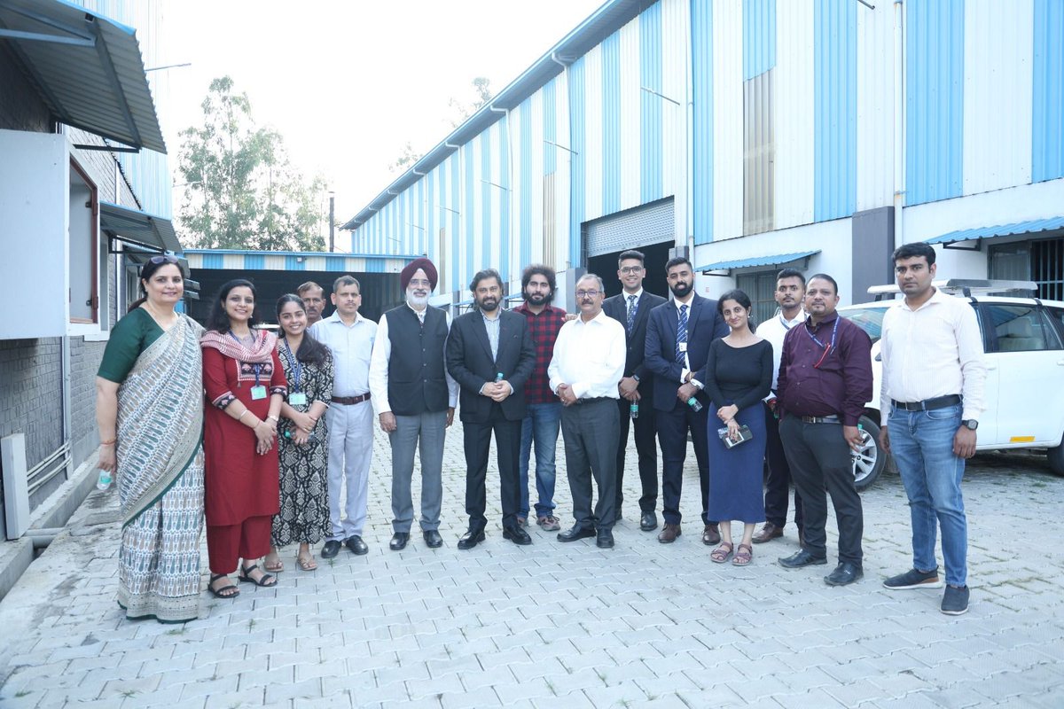 NITI Aayog organized a workshop on 13 October 2025 in Meerut, Uttar Pradesh, titled “Opportunities and Challenges for Sports Goods Manufacturers in India.” The event was led by Mr. Sanjeet Singh, Programme Director, conducted in collaboration with Mr. R. Vineel Krishna, Joint