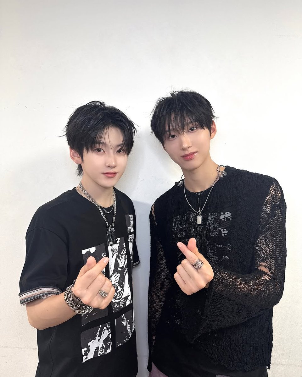 kfpboys's tweet photo. 251017 #kickflip music bank photos https://t.co/DSm2MAI9n5