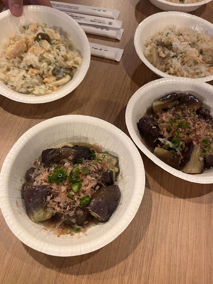 okayamaguchi's tweet image. 昨日はOASIS @S_STARTUPOASIS でご飯作りました！（ワタリさんお勧めありがとうございます！）
しゃもじほんまどこにでもある...