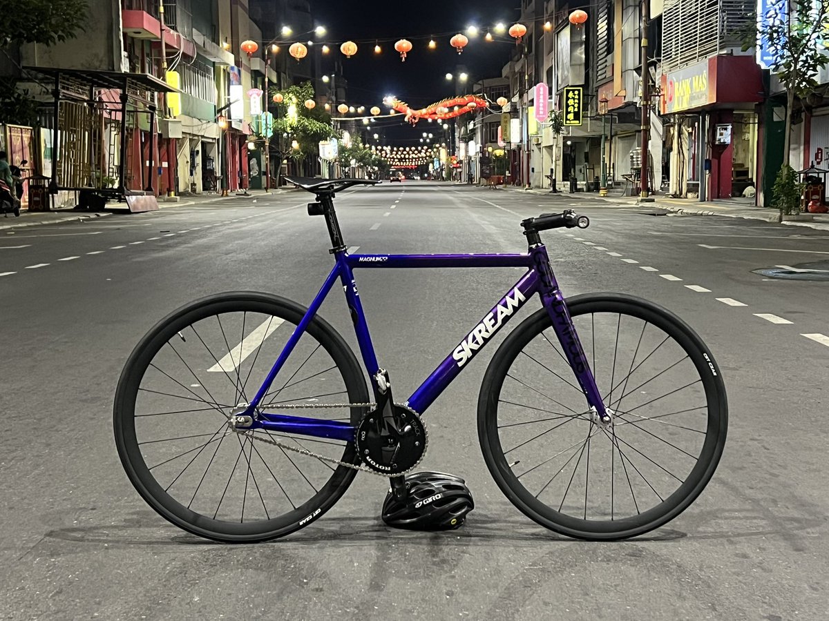 pemudamasukneraka tweet media